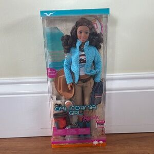 NWT Barbie California Girl Summer Doll with Poster
